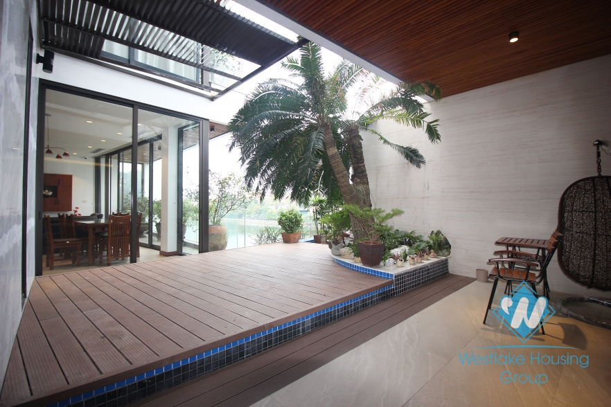 Lake view and spacious apartment for rent in Vu Mien st, Tay Ho, Ha Noi